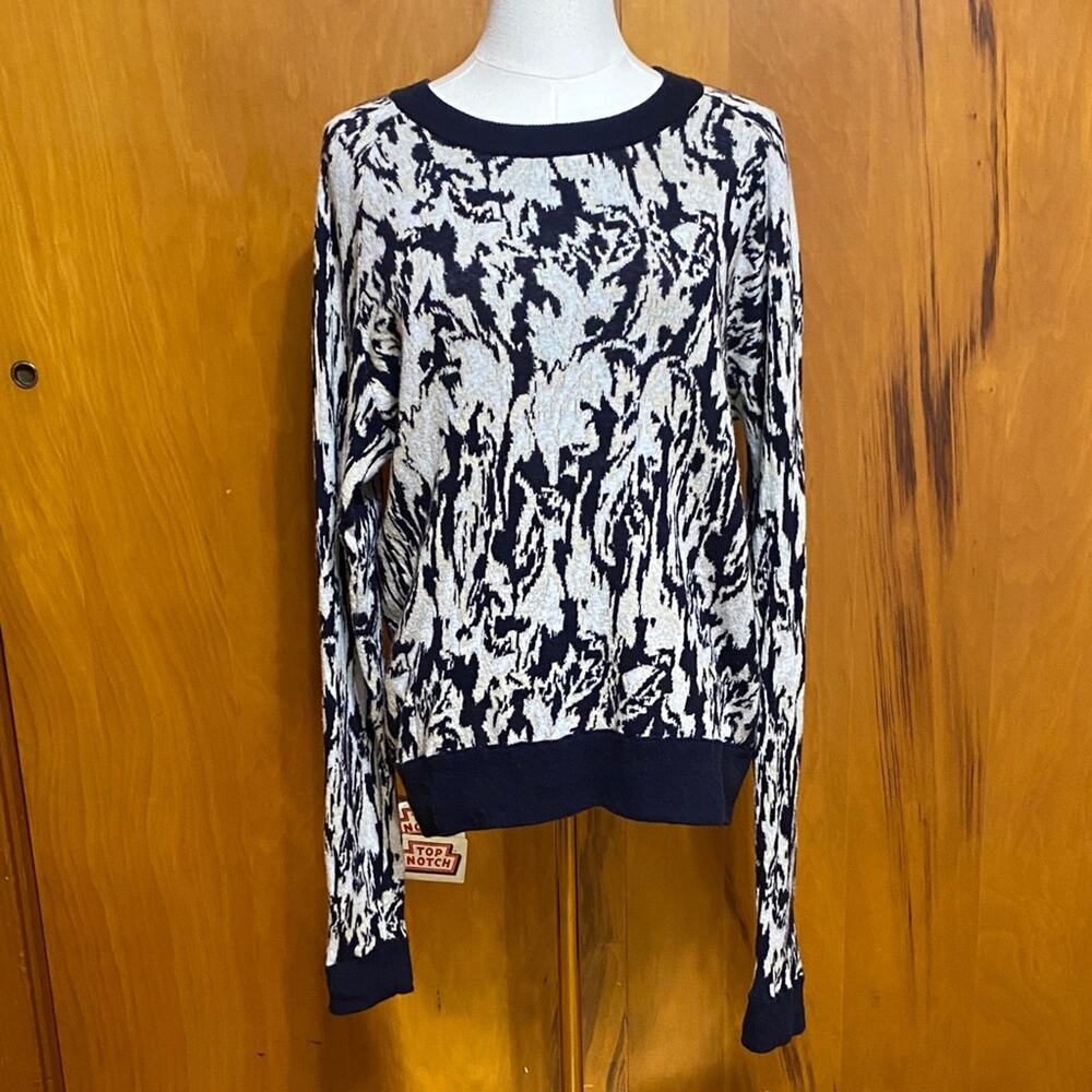 Margaret O'Leary Navy Cream Pattern Crew Neck Knit Sweater Cashmere Blend Fall